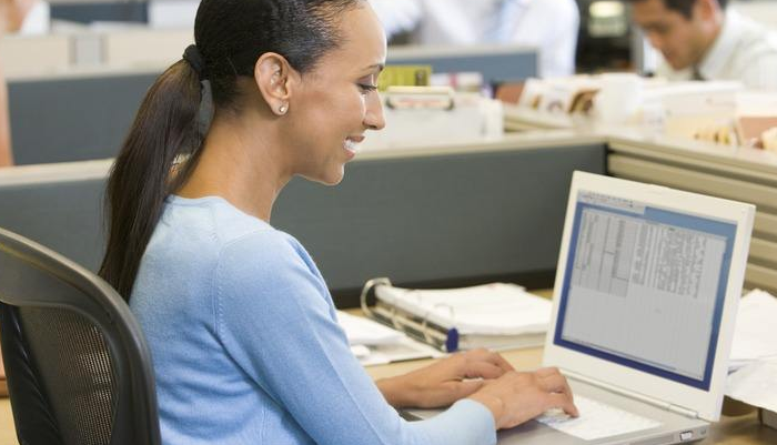 高端茄子视频污免费观看