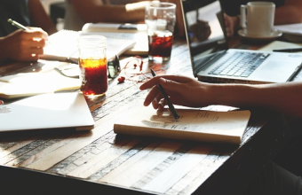 網站策劃需要從用戶需求出發，給用戶提供個性化的體驗